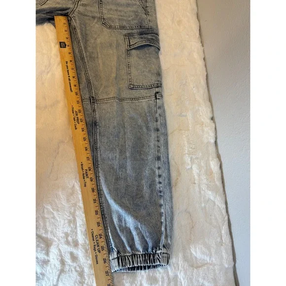 American Eagle Womens Acid Wash Cargo Jogger Jeans Light Blue Drawstring Denim - Picture 15 of 15